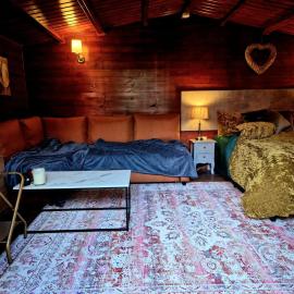 Cabin39, hotel in Barkingside