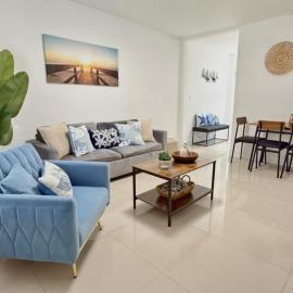 Miami Blue Oasis l 2BR with free parking, отель в Майами