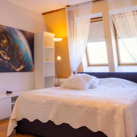 Bright Apartment in Haapsalu, hotel v destinácii Haapsalu