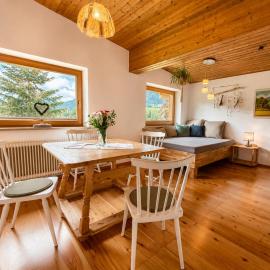 Bergnest Appartements, hotel em Söll