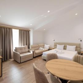 Viesnīca Hotel Petro pilsētā Vļora