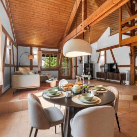 Casa Nido Glarus Nord, Mollis, hotel en Näfels