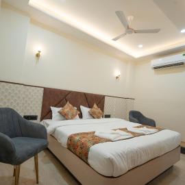 Gangaprasth Royal Stay - Near Kashi Vishwanath, hotel di Varanasi