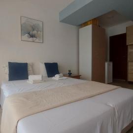 Jadran5, hotel in Petrovac na Moru