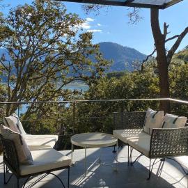 Beautiful Loft – Forest – Lake View – Jacuzzi