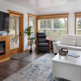 3 Min to Sand Family & Dog Friendly, Hotel in Pacific City