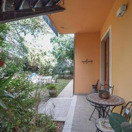 Cozy Apartment In Calci