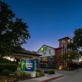 Holiday Inn Express Hotel & Suites - Paso Robles by IHG, hotel en Paso Robles