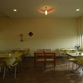 Capital O J Service Appartment, hotel em Chennai