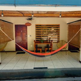 Santa Toro, private rooms close to the beach, hotel in Santa Teresa Beach