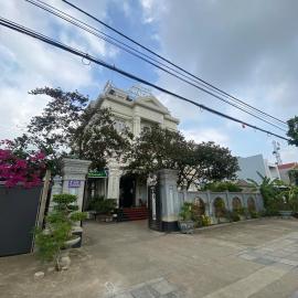Khách Sạn Phú Gia