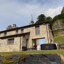 Arzo Mountain Chalet