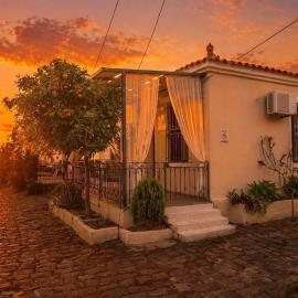 Wisteria House - Molyvos, hotel di Mithimna