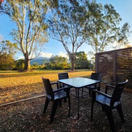 Restaway Holiday Units, Hotel in Porepunkah