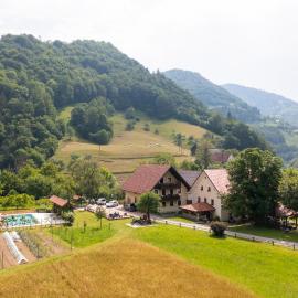 FarmStay Zelinc, hotel en Cerkno