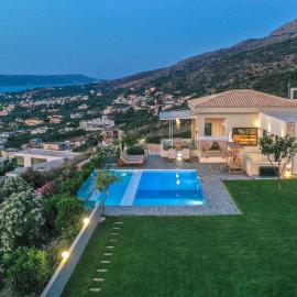 Villa Kedria with a panoramic ocean view