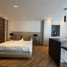 rooms 48