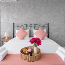 Cozy Studio - Balcony - City Center - Unirii، فندق في بوخارست