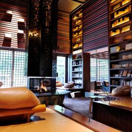 Niseko Konbu Onsen Tsuruga Moku-no-sho, hotell i Niseko