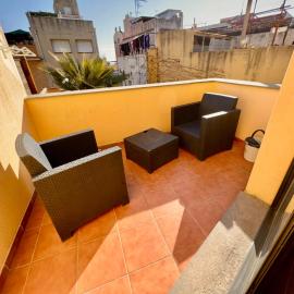 Perita Apartamentos, hotel en Mataró