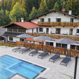 Hotel Sonnenalm Stuhleck, hotel u gradu 'Spital am Semmering'