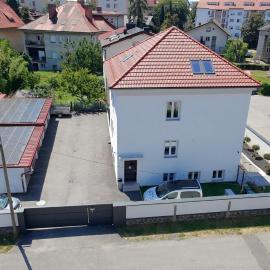 CASA BOX PREMIUM free garage, hotel u Mariboru