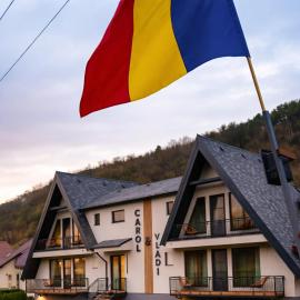 Residence by Carol&Vladi