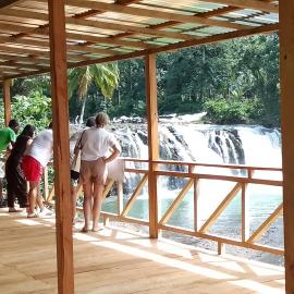 Cascata- Pousada Encanto Do Mar, khách sạn ở Santa Irene