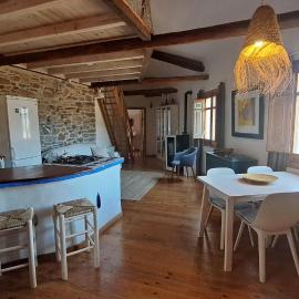 Cosy Attic with terrace, walking distance to lake