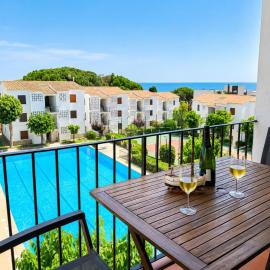 Apartamento en Calella de Palafrugell con vistas al mar, piscina y terraza, hotel sa Calella de Palafrugell
