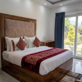 Pine Garden Hotel Kasauli Hills, viešbutis mieste Kasaulis