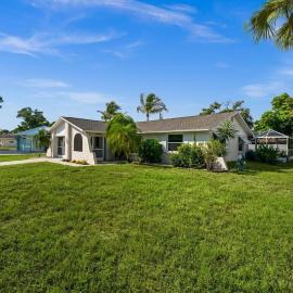 Beautiful, Accessible Venice Home near the beach and Historic Venice Downtown
