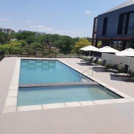 Executive Luxury Apartment with River View, ξενοδοχείο σε Kyalami