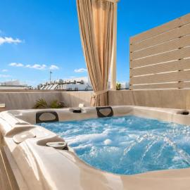 Diogenis Seaside Suite