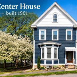 Center House 1901 - Walk to Broadway - Parking
