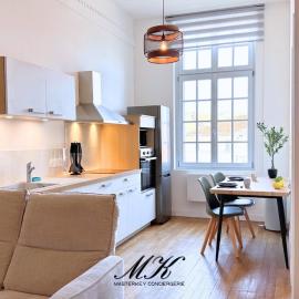L'Aristocrate Cachet ancien confort moderne, hotel in Bar-le-Duc
