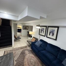 COMFY Basement Home 2 Bdrm1Den 3Queen Beds