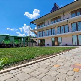 Гостинний дім "Алмаз", hotel u gradu Kurortne