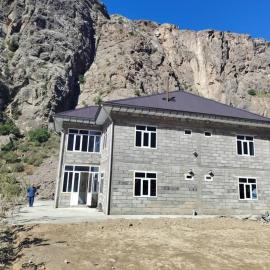 Nofin Lake House, hotel a Panjakent