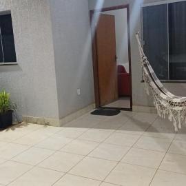 Casa com varanda, garagem e cozinha completa, готель у місті Формоза
