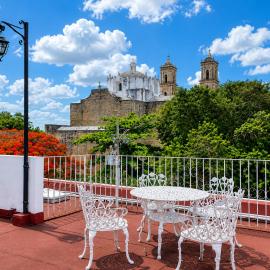 Hotel Catedral Valladolid Yucatan