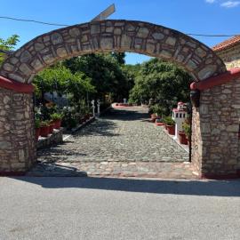 PERDIKI STUDIOS