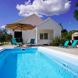 Villa Dalmatina, hotel u gradu Vedrine