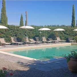 B&B Le Logge Di Sopra, hotel i Asciano