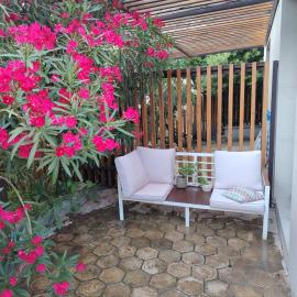 Mini Condos 2 Studio-Loft with garden, hotell sihtkohas Mrčevac