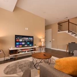 North Pittsburgh Luxury 3-bedroom, מלון בWarrendale