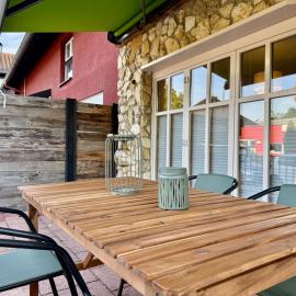 Ferienhaus zur Fleckenmauer, hotel v destinácii Flörsheim-Dalsheim
