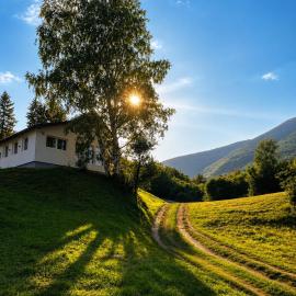 Apaurin Lodge - Peacful Nature Escape near Bosnian Pyramids, hotell i Visoko