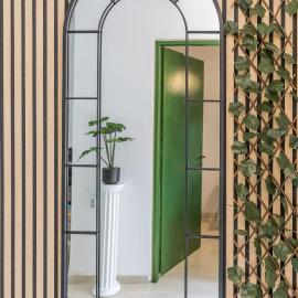 Varkiza Beach Summerhouse-Athens Riviera, hotel a Vari