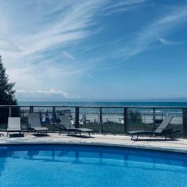Wasaga Daze - Unit B